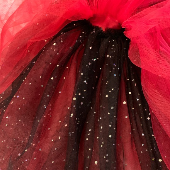 Very full tulle tutu with velour bodysuit. - Picture 11 of 13
